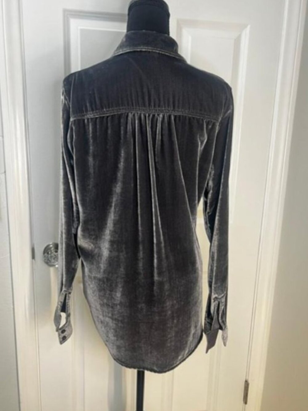 Pilcro Relaxed Velvet Buttondown in Grey from Anthropologie - Size Small - Picture 6 of 7